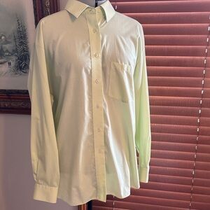 Foxcroft Wrinkle-Free Button Up Blouse Women’s 18W Light Green Long Sleeve